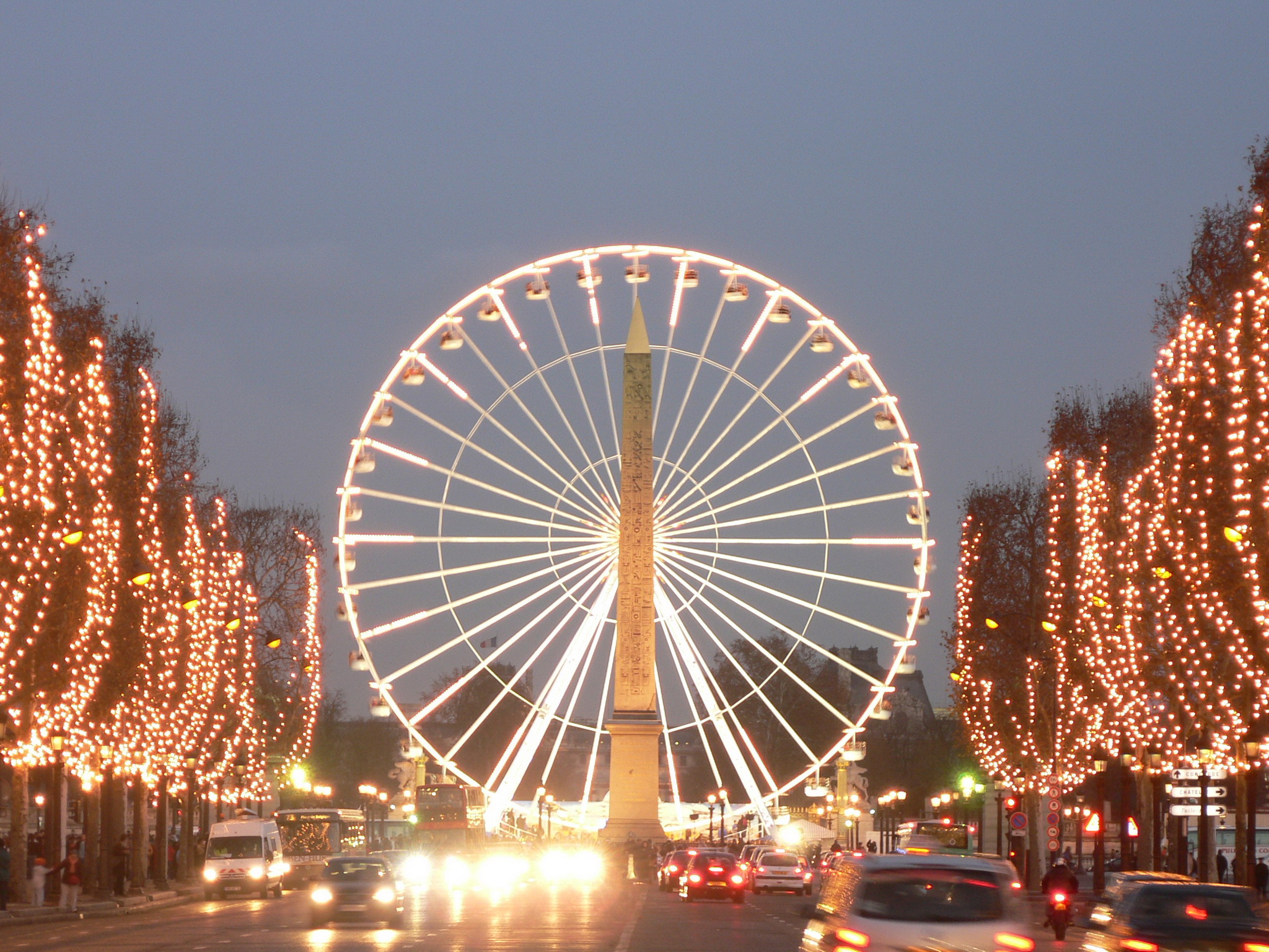 Champs_Elysees_Grande_Roue_p1040792